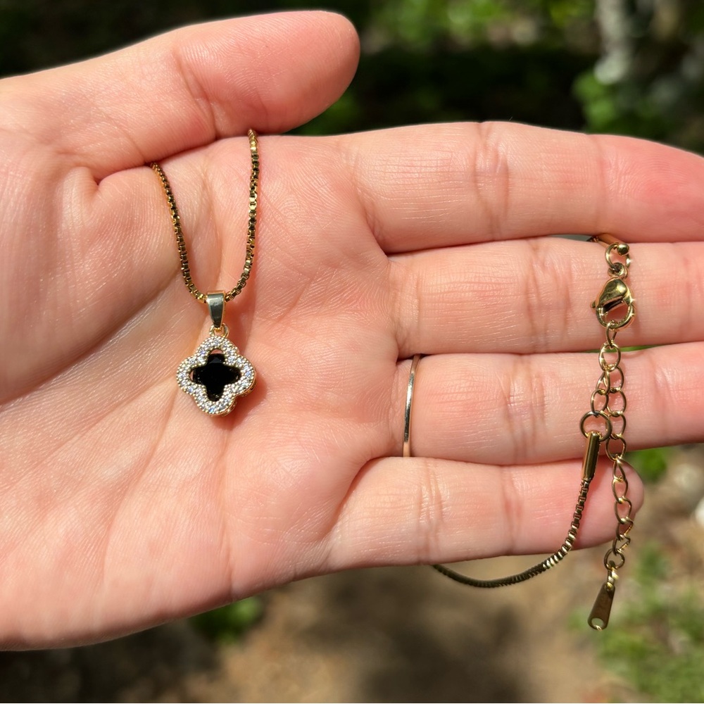 18K Gold Plated Stainless Steel Black Diamond Clover Necklace